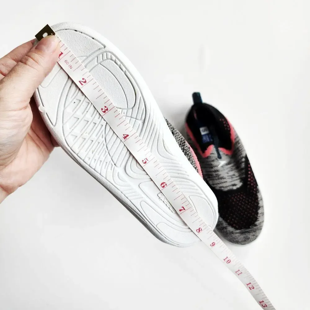 Speedo 13 | 1 Swim Shoes Small Surfwalker